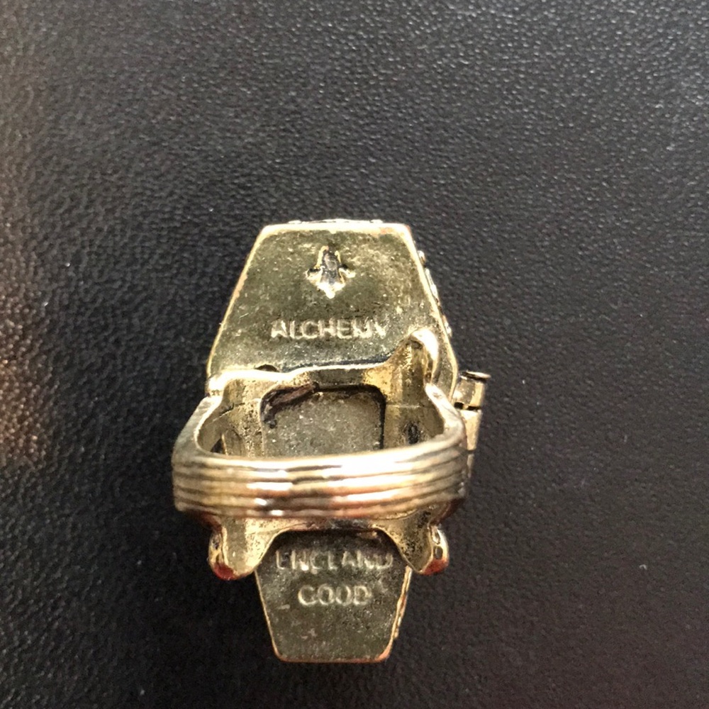 Coffin Ring - Picture 3 of 3